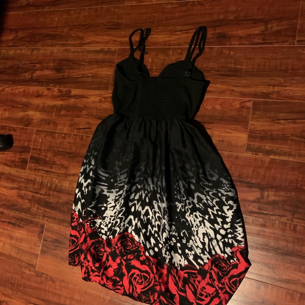 Super cute dress- Multicolored-Size Small